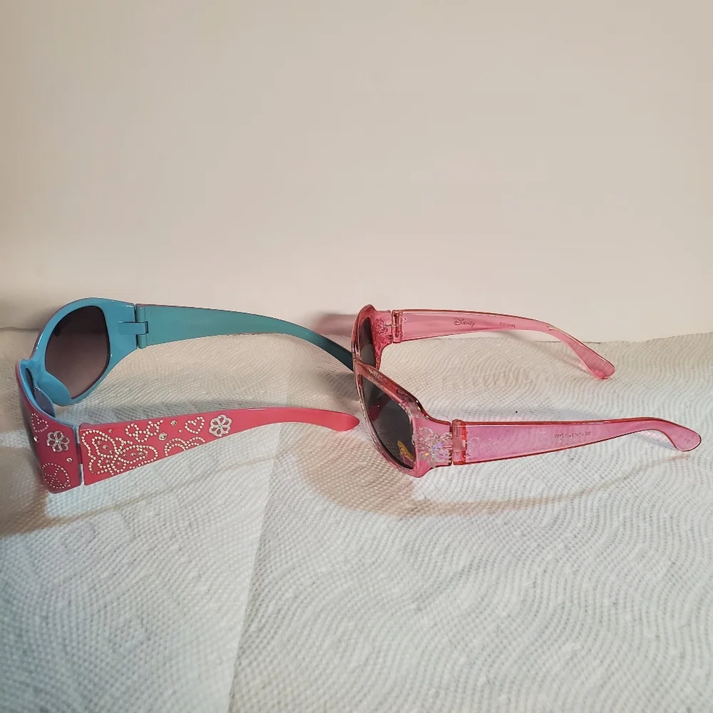 2 pairs Kids Sunglasses Capelli and Disney Princesse Aurora. PINK